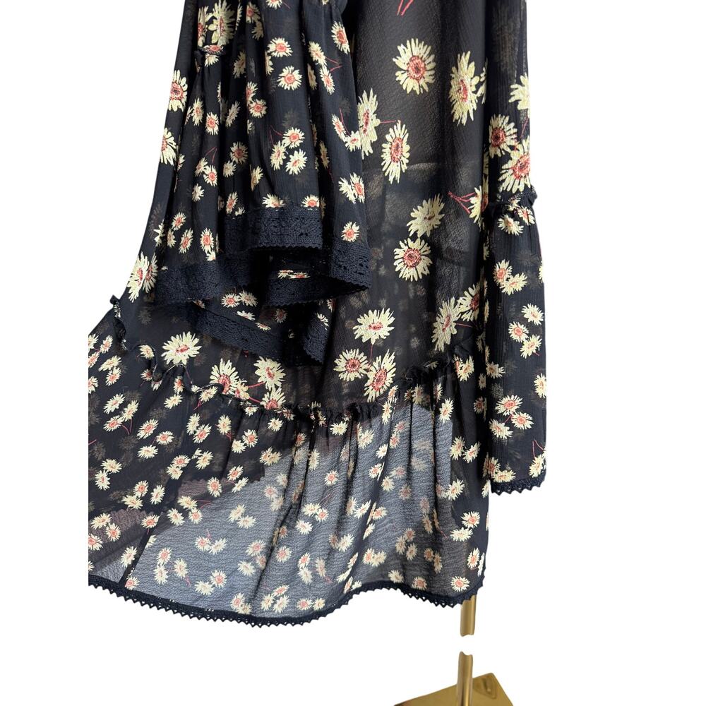 Torrid Black Daisy Floral Chiffon Kimono Duster Bell Sleeve Boho Cardigan Size 6 - Picture 7 of 11
